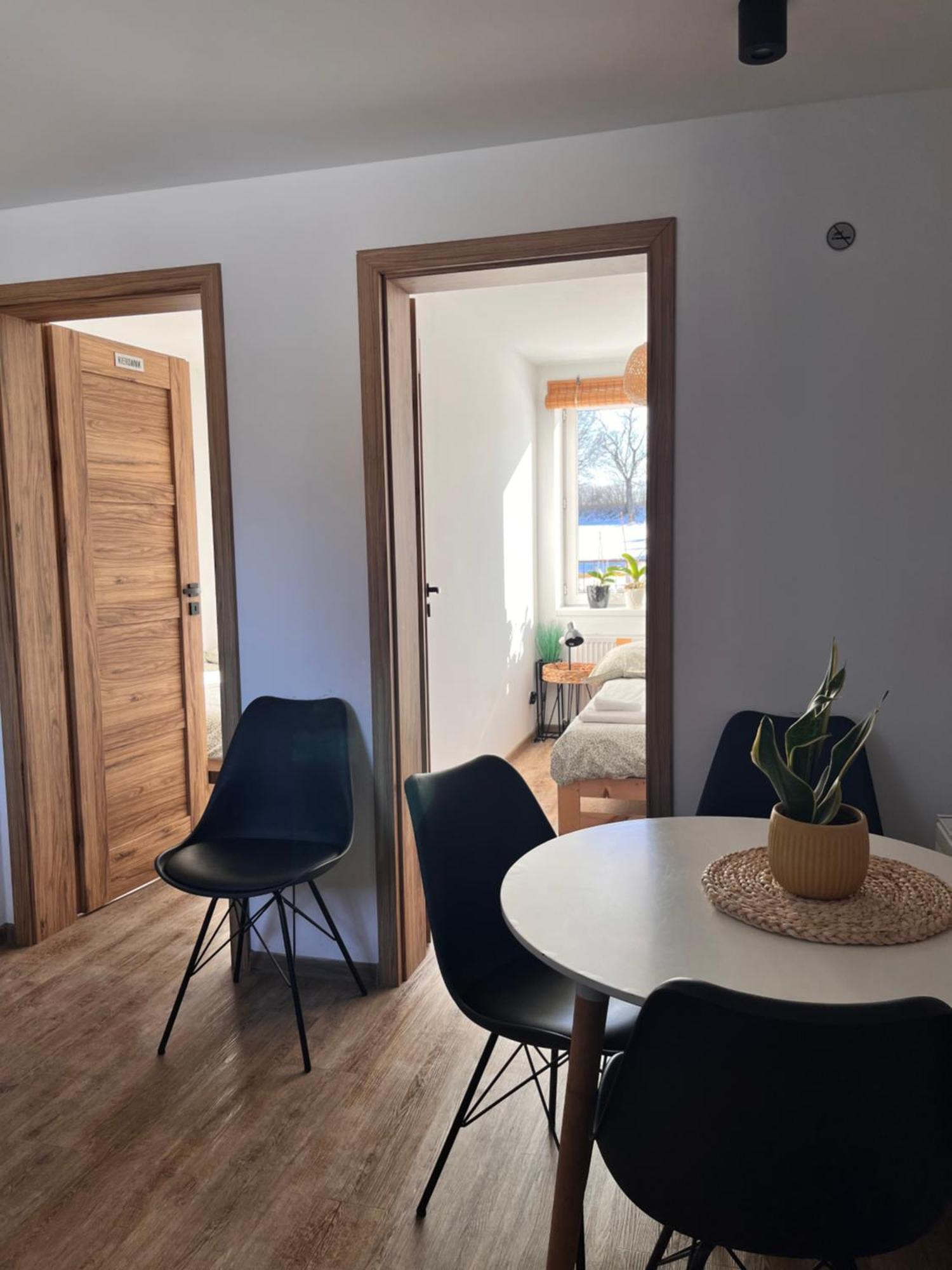Apartament Numer 1, Dwie Sypialnie Dwa Lozka 오지시 외부 사진